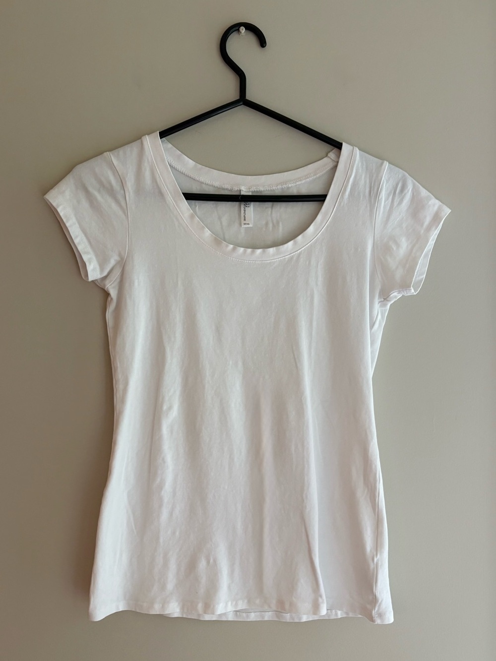 Classic White Scoop Neck Women’s Tee